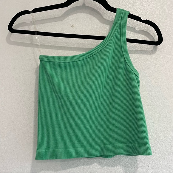 Green One-Shoulder Ribbed Tank - Picture 2 of 3